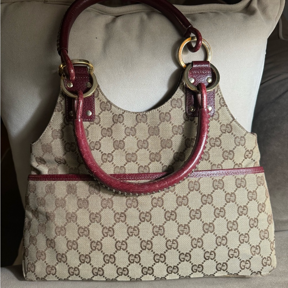 *** SOLD***Gucci Pre Loved Handbag
